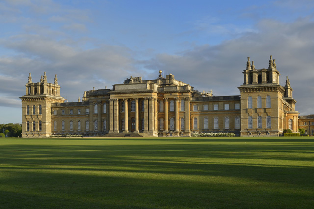 Blenheim Palace: Cotswold Bucket List, The Old Stocks Inn