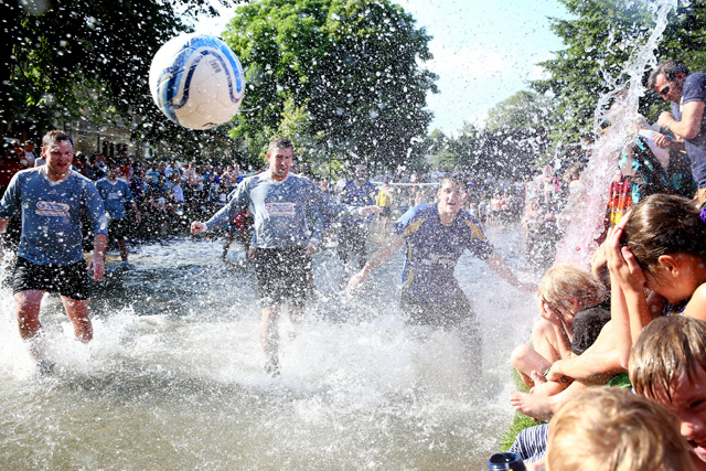 Cotswold sporting events, The Old Stocks Inn, Stow
